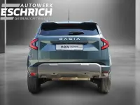 Gebraucht Dacia Duster Journey 94 PS (69 kW) 2024 Grün SUV