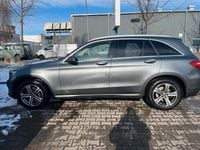 Gebraucht Mercedes GLC250 204 PS (150 kW) 2018 Grau SUV