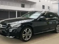 Gebraucht Mercedes E300 320 PS (235 kW) 2021 Schwarz/baltic black Kombi