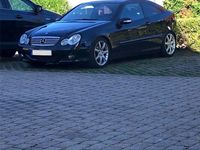 Gebraucht Mercedes C180 143 PS (105 kW) 2006 Schwarz Coupé