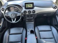 Gebraucht Mercedes B200 136 PS (100 kW) 2017 Polarsilber Van / Kleinbus