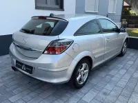 Gebraucht Opel Astra GTC Sport 125 PS (91 kW) 2005 Silber Coupé