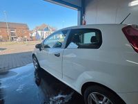 Gebraucht Fiat Punto 75 PS (55 kW) 2009 Weiß Kleinwagen