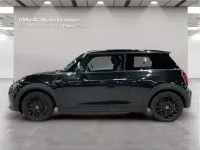 Gebraucht Mini Cooper SE 135 kW (184 PS) 2023 Schwarz Kleinwagen