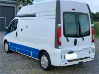 Gebraucht Opel Vivaro 145 PS (106 kW) 2011 Weiß Van / Kleinbus