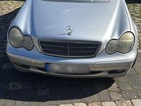 Gebraucht Mercedes C220 2003 Silber Limousine