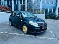 gebraucht Suzuki SX4 2011 Benzin 50.000Km