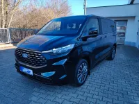 Gebraucht Ford Tourneo Titanium 170 PS (125 kW) 2025 Schwarz Van / Kleinbus