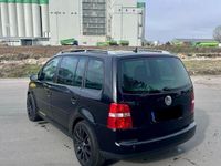 gebraucht VW Touran m 1,6 Jahre TÜV