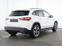 Gebraucht Mercedes GLA220 Progressive 190 PS (139 kW) 2024 Weiß SUV