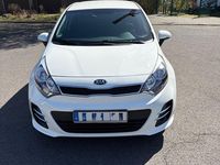 Gebraucht Kia Rio 84 PS (61 kW) 2016 Weiß Kleinwagen