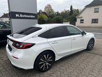 Gebraucht Honda Civic Elegance 143 PS (105 kW) 2024 Weiß Limousine