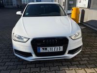 Gebraucht Audi A4 Design 224 PS (164 kW) 2014 Weiß Limousine