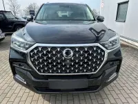 Gebraucht SsangYong Rexton Quartz 203 PS (149 kW) 2023 Schwarz metallic SUV