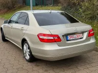 Second-hand Mercedes E250 204 CP (150 kW) 2011 Auriu Berlinǎ