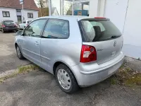 Gebraucht VW Polo Basis 64 PS (47 kW) 2002 Silber Limousine