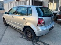 Gebraucht VW Polo 64 PS (47 kW) 2007 Silber Kleinwagen