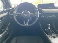 Neu Mazda 3 Homura-Line 140 PS (102 kW) 2026 Schwarz Limousine