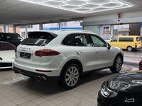 Gebraucht Porsche Cayenne S 420 PS (308 kW) 2014 Weiß SUV