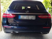 Gebraucht Mercedes E300 306 PS (225 kW) 2019 Blau Kombi