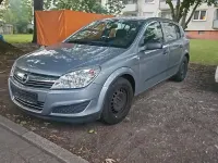 Gebraucht Opel Astra 89 PS (65 kW) 2009 Grau Kleinwagen
