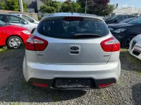 Gebraucht Kia Rio Spirit 90 PS (66 kW) 2012 Silber Limousine