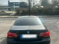 Gebraucht BMW 320 184 PS (135 kW) 2011 Schwarz Coupé
