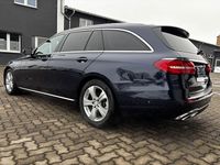 Gebraucht Mercedes E220 194 PS (142 kW) 2016 Blau Kombi