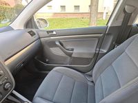 Gebraucht VW Golf IV 115 PS (84 kW) 2004 Silber Kleinwagen