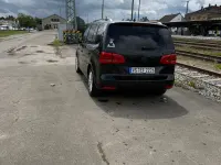 Gebraucht VW Touran 105 PS (77 kW) 2011 Schwarz Van / Kleinbus