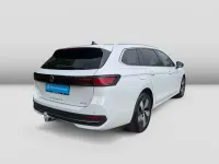 Gebraucht VW Passat Business 150 PS (110 kW) 2025 Weiß Kombi