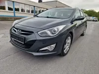 Gebraucht Hyundai i40 Style 116 PS (85 kW) 2013 Grau Kombi
