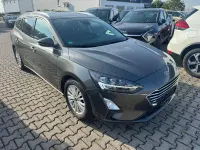 Gebraucht Ford Focus Titanium 155 PS (114 kW) 2020 Grau Kombi