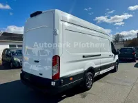 Używany Ford Transit 131 KM (96 kW) 2024 Biały Minivan