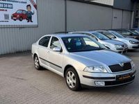 Gebraucht Skoda Octavia Elegance 160 PS (117 kW) 2008 Silber Limousine