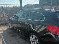 Gebraucht Opel Astra Style 110 PS (80 kW) 2014 Schwarz Limousine