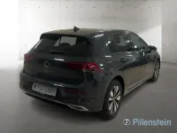 Second-hand VW Golf VIII Move 110 CP (80 kW) 2024 Gri Berlinǎ
