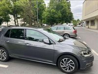 Gebraucht VW Golf VII Sound 110 PS (80 kW) 2017 Grau Kleinwagen