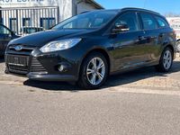 Gebraucht Ford Focus 100 PS (73 kW) 2014 Schwarz Kombi