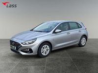 Gebraucht Hyundai i30 Select 120 PS (88 kW) 2024 Silber Limousine