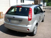 Gebraucht Ford Fiesta 60 PS (44 kW) 2005 Silber Kleinwagen