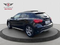 Gebraucht Mercedes GLA250 211 PS (155 kW) 2017 Schwarz SUV