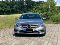Gebraucht Mercedes E200 184 PS (135 kW) 2014 Schwarz Coupé