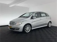 Gebraucht Mercedes B180 109 PS (80 kW) 2008 Grau Van / Kleinbus