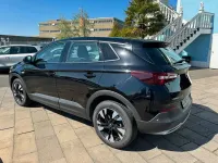 Gebraucht Opel Grandland X 131 PS (96 kW) 2021 Schwarz SUV