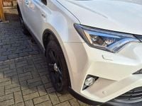 Gebraucht Toyota RAV4 Hybrid Team 155 PS (114 kW) 2018 Weiß SUV