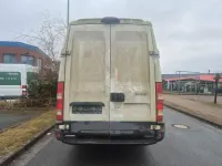Second-hand Iveco Daily 126 CP (92 kW) 2012 Alb Monovolum