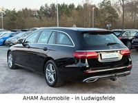 Gebraucht Mercedes E220 Avantgarde 194 PS (142 kW) 2020 Schwarz Limousine