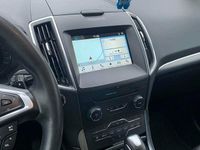 Gebraucht Ford S-MAX Titanium 189 PS (139 kW) 2017 Grün Van / Kleinbus