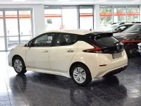Gebraucht Nissan Leaf 110 kW (150 PS) 2023 Weiß Kleinwagen